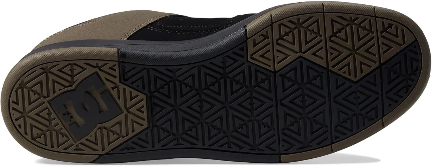 DC Men's Pure Skate Shoe