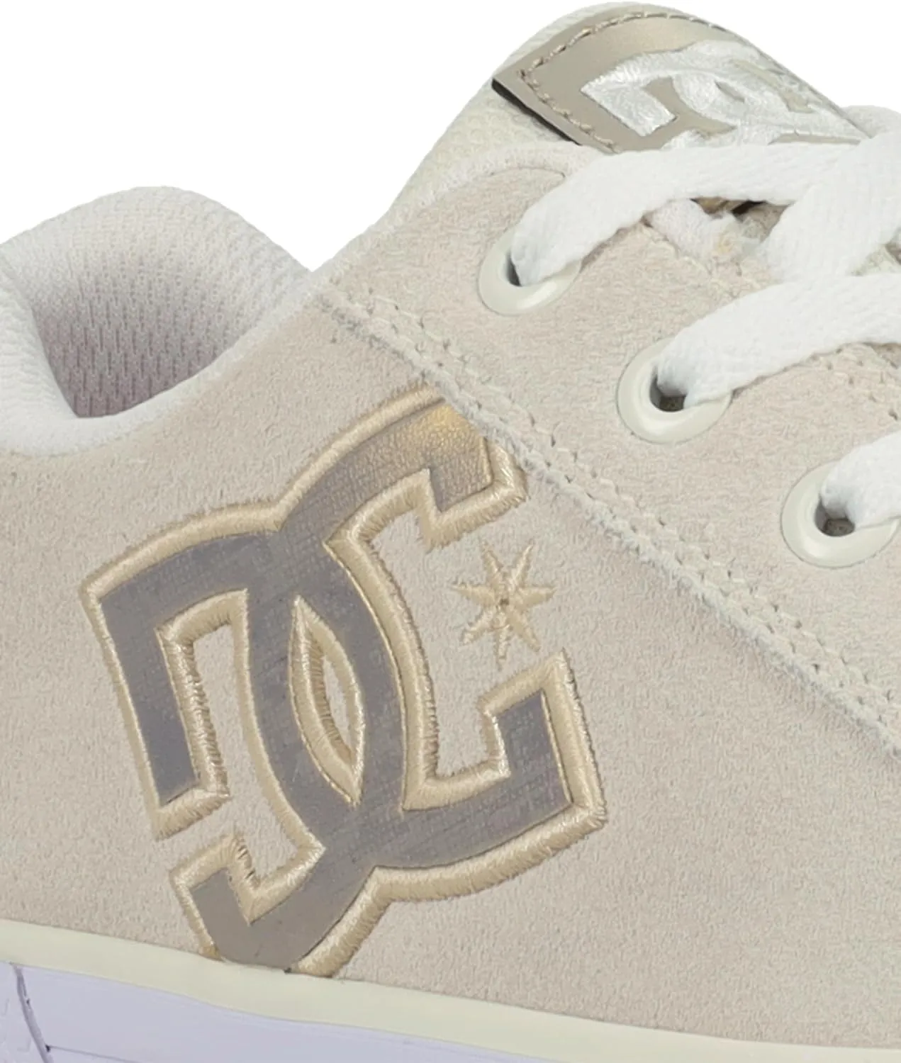 DC Shoes Women's Chelsea Sneaker