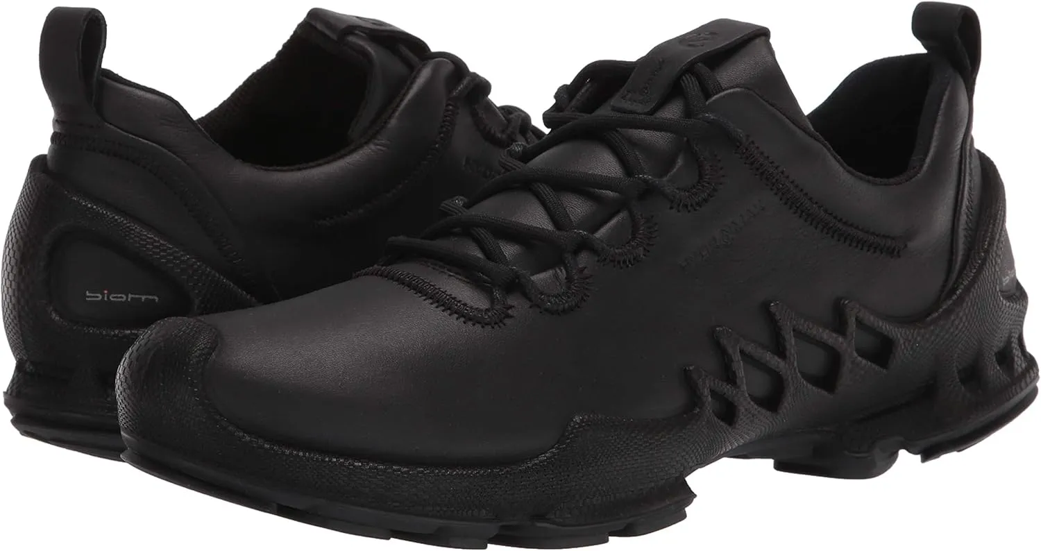 ECCO Women's Biom Aex Luxe Hydromax Water-Resistant Cross Trainer