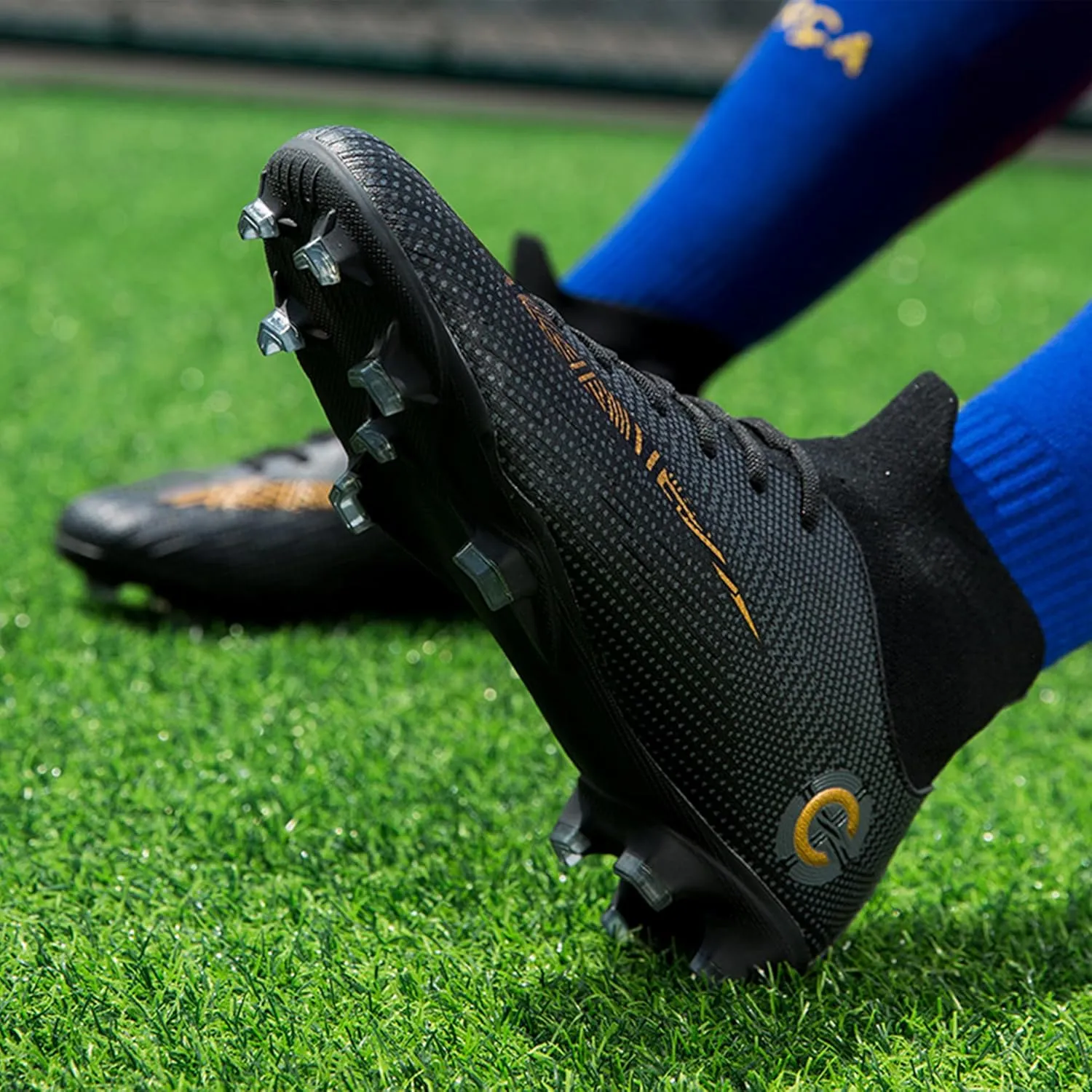 HHY Men's Soccer Shoes Football Cleats with Lace-Up High-Tops Non-Slip Spikes