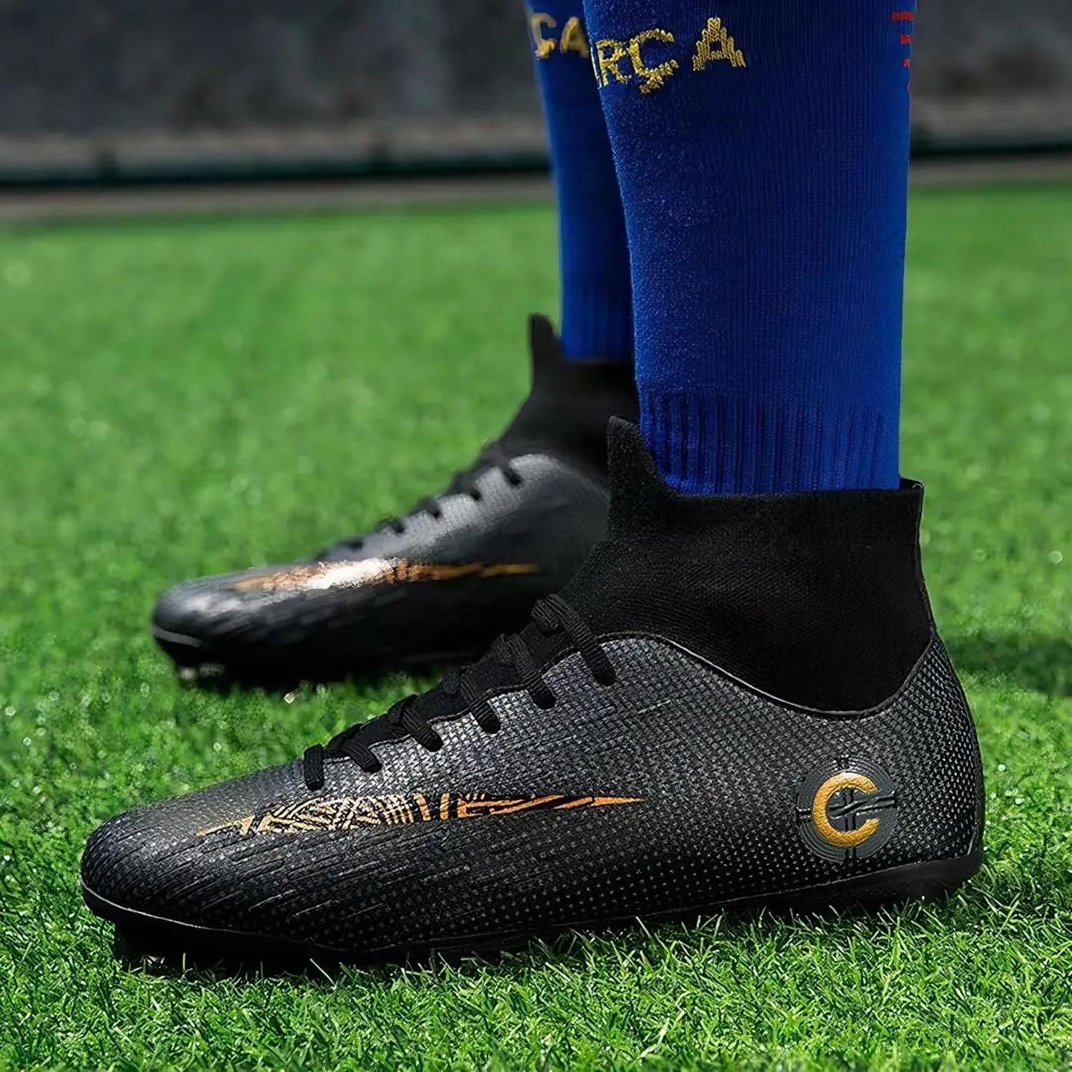 HHY Men's Soccer Shoes Football Cleats with Lace-Up High-Tops Non-Slip Spikes
