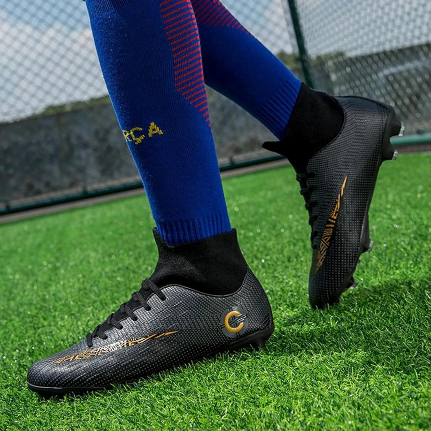 HHY Men's Soccer Shoes Football Cleats with Lace-Up High-Tops Non-Slip Spikes