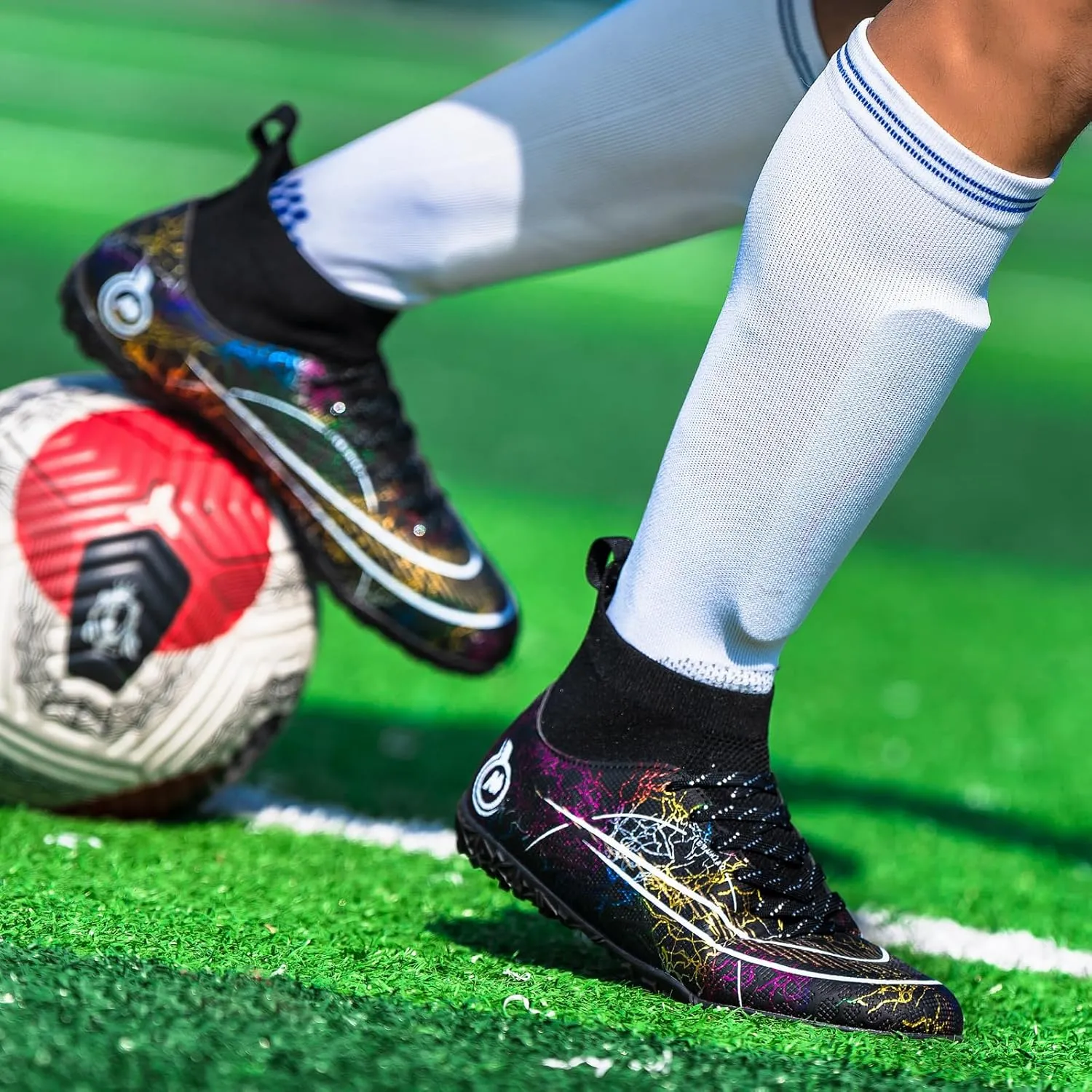 Kids Soccer Shoes Indoor Futsal Turf Youth Soccer Cleats Boys TF High-Top Football Boots for Training Outdoor Indoor