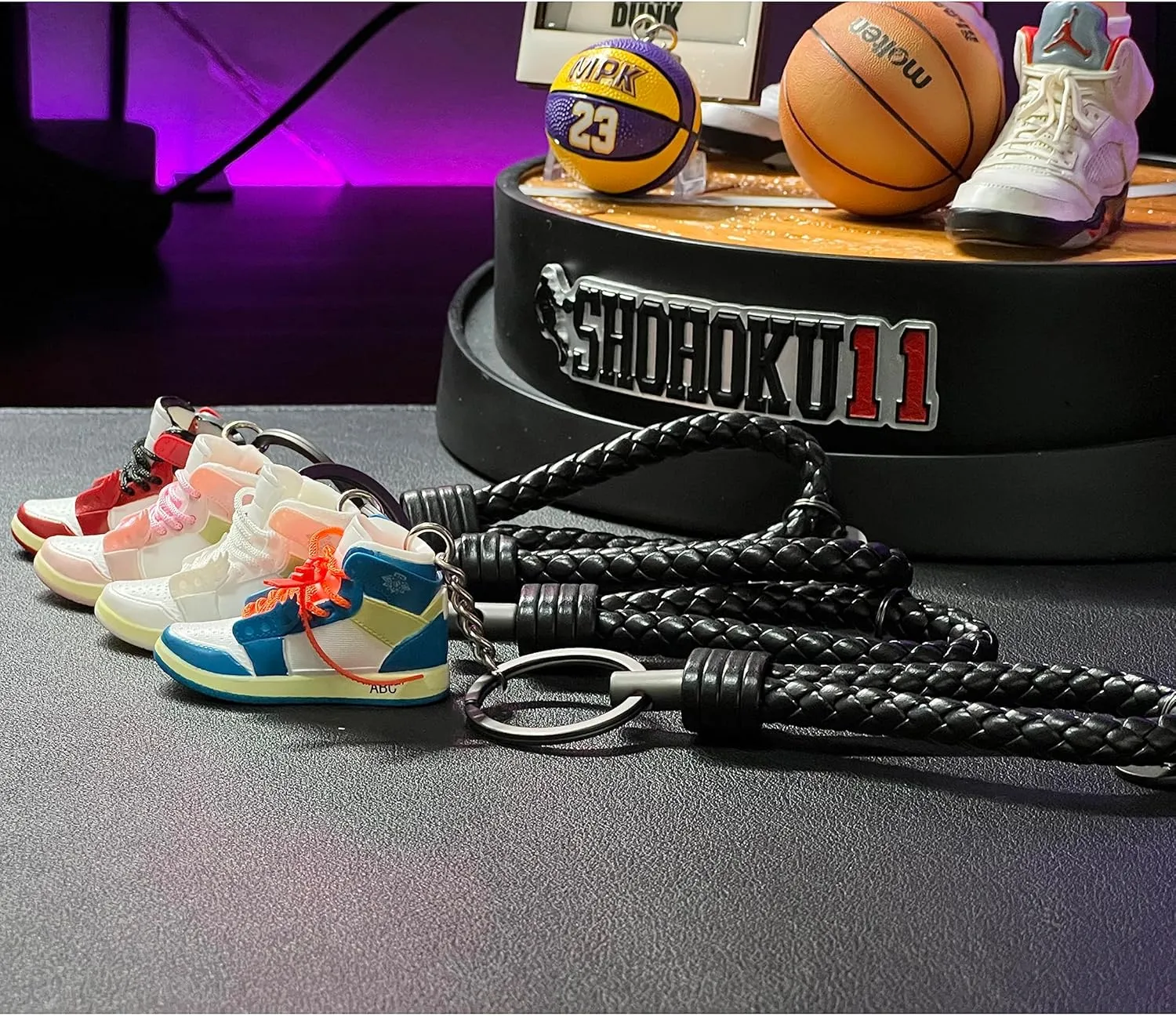 MPK 3D Sneaker Keychain for Men & Women retro in beautiful package Boyfriend and Girlfriend Perfect Valentine's Day Gift