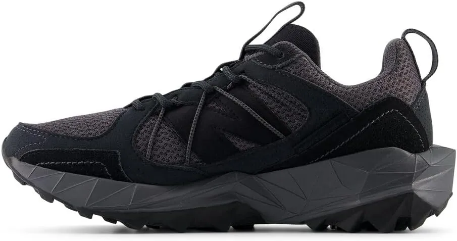 New Balance Women's Dynasoft Tektrel V1 Suede Trail Running Shoe