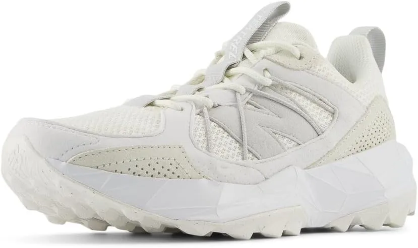 New Balance Women's Dynasoft Tektrel V1 Suede Trail Running Shoe