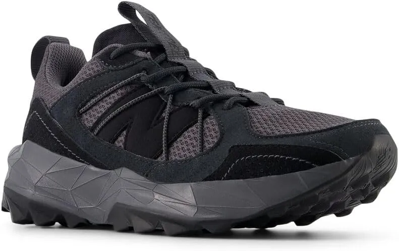 New Balance Women's Dynasoft Tektrel V1 Suede Trail Running Shoe