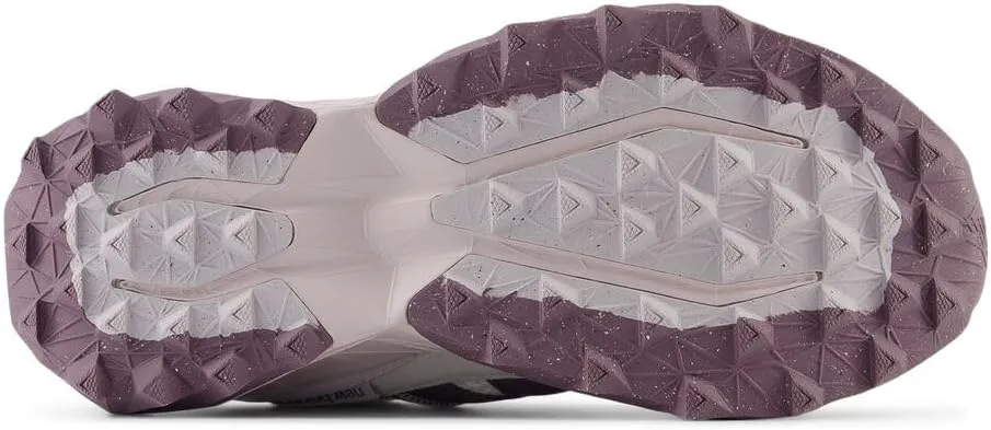 New Balance Women's Dynasoft Tektrel V1 Suede Trail Running Shoe