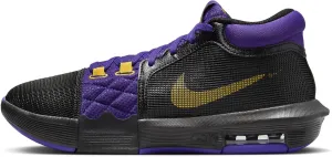 Nike Men's Basketball Shoe