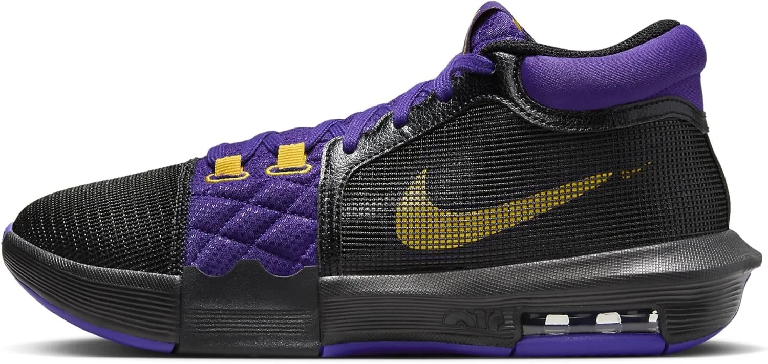 Nike Men's Basketball Shoe