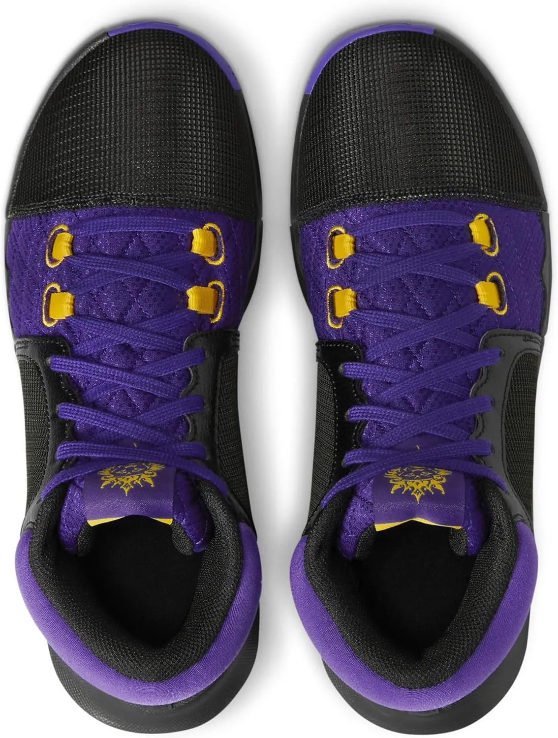 Nike Men's Basketball Shoe