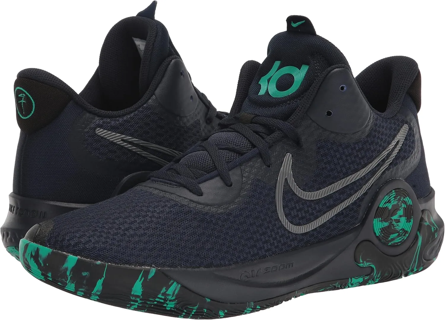 Nike Men's Basketball Shoe