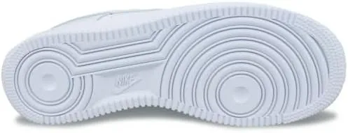 Nike Men's Classic Basketball Shoe