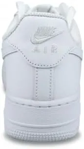 Nike Men's Classic Basketball Shoe