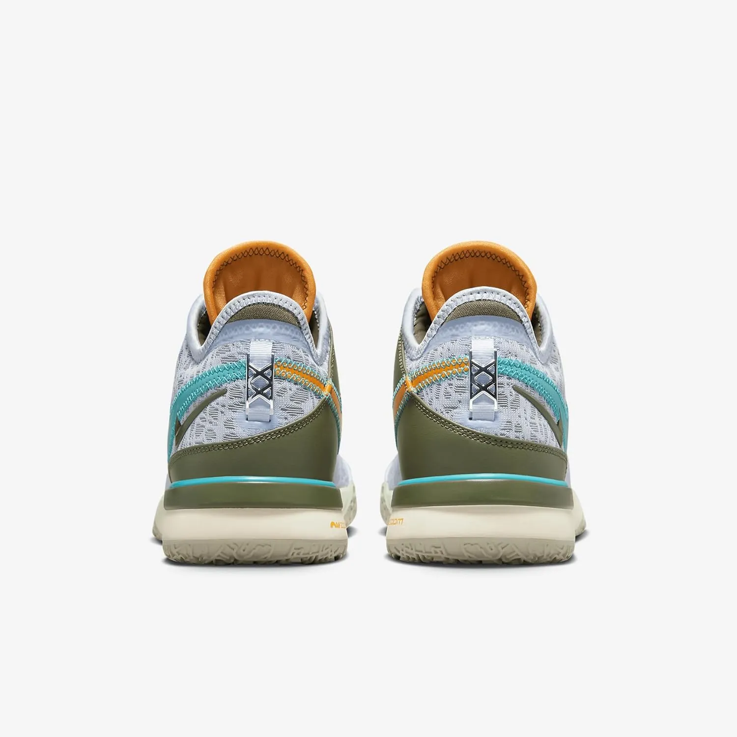 Nike Men's Modern