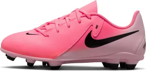 Nike Unisex-Child Soccer Shoe
