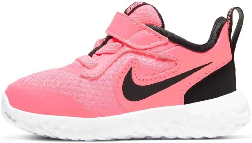Nike Unisex Revolution 5 Grade School Running Shoe, Kids