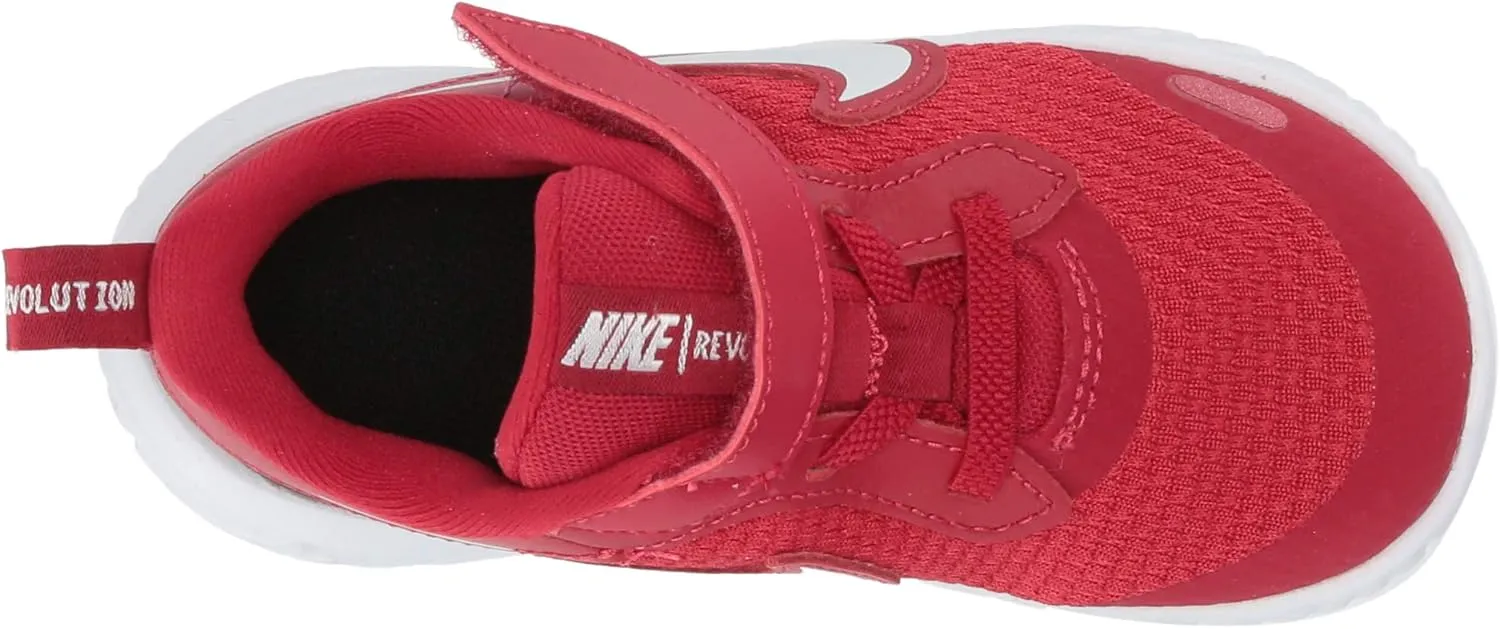 Nike Unisex Revolution 5 Grade School Running Shoe, Kids
