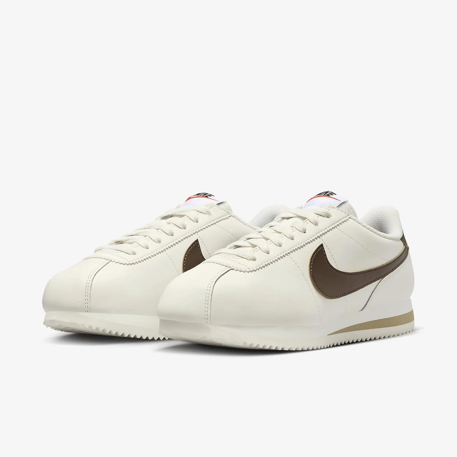 NIKE Women's Fashion Trainers