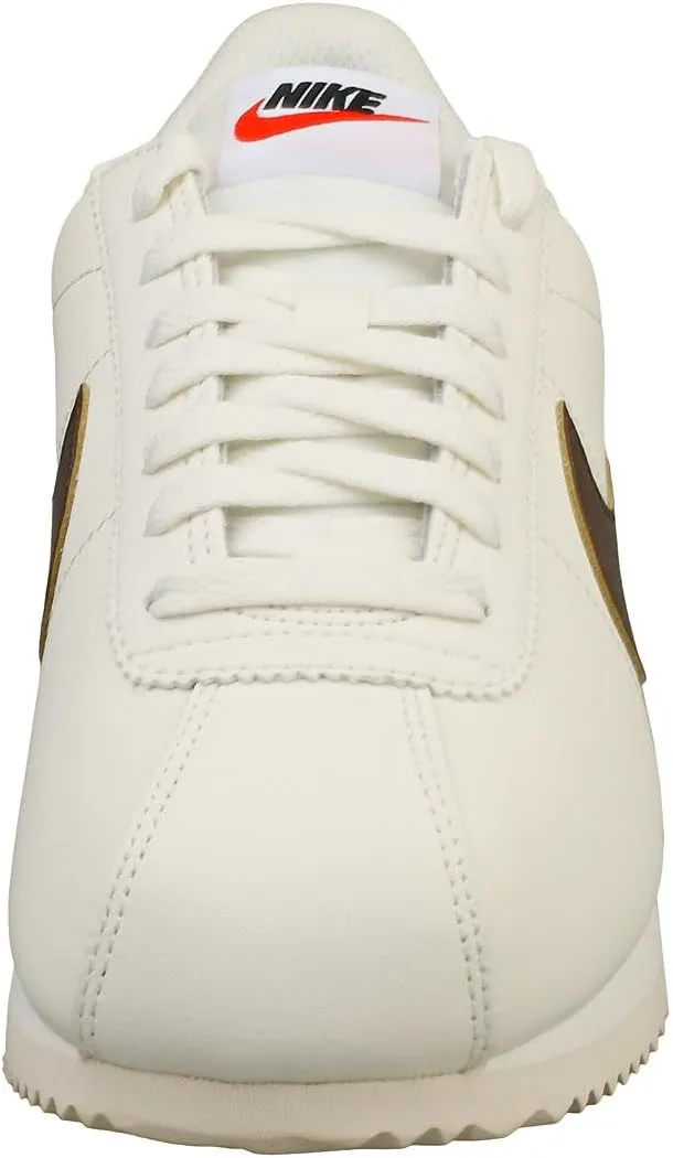 NIKE Women's Fashion Trainers