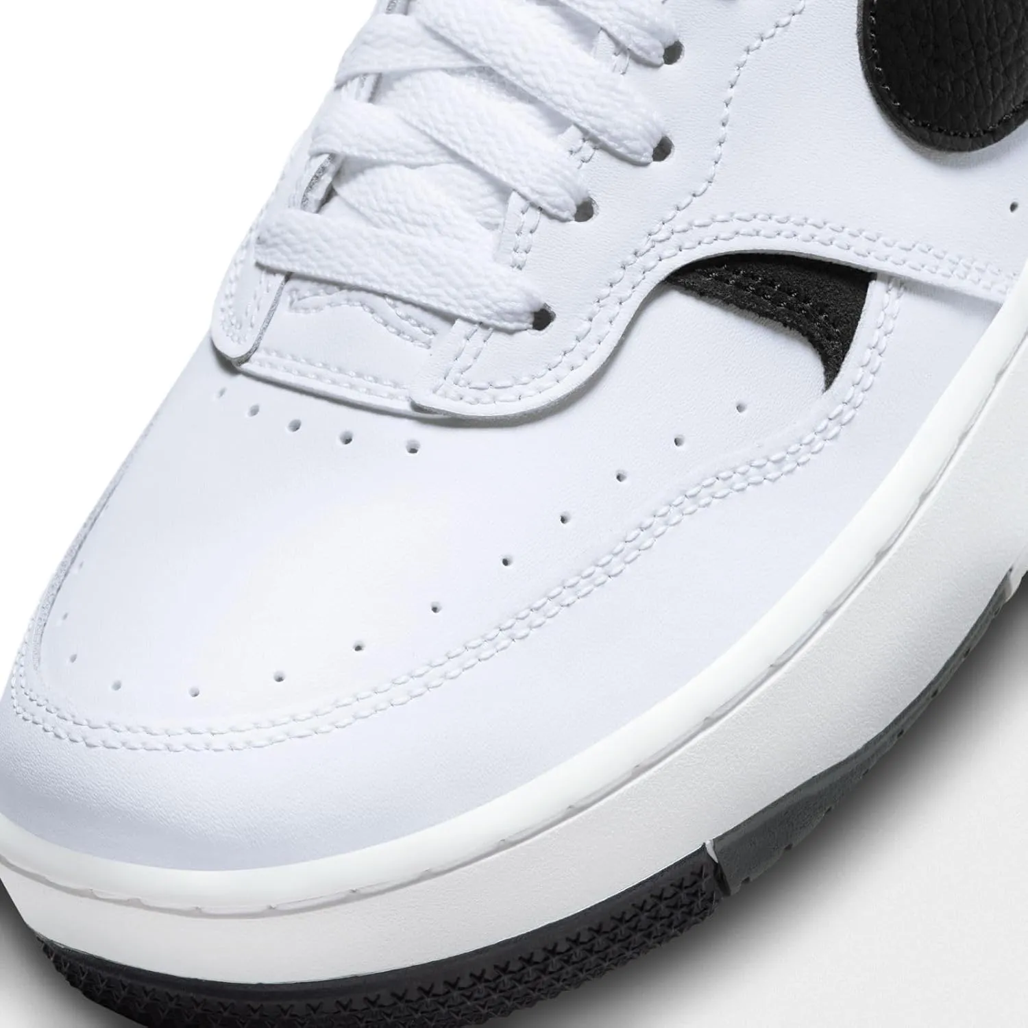 Nike Women's Laced Shoes