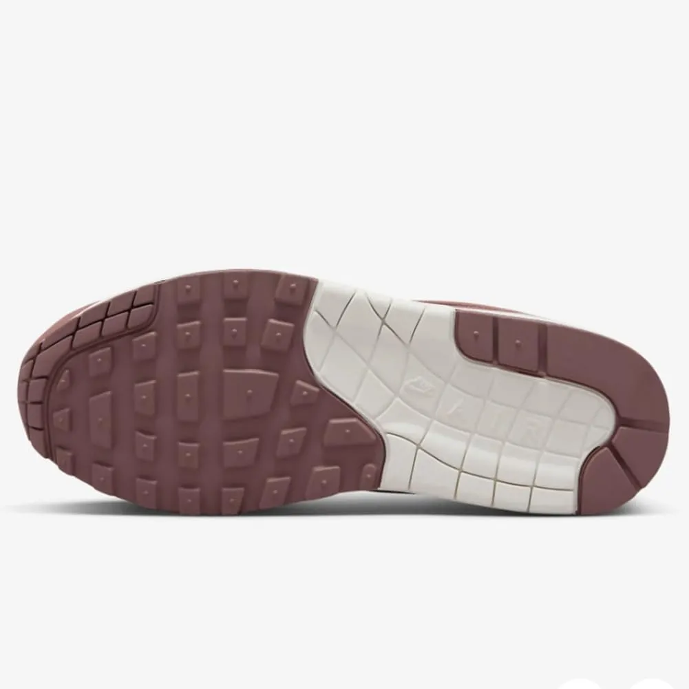 Nike Women's Race Running Shoe