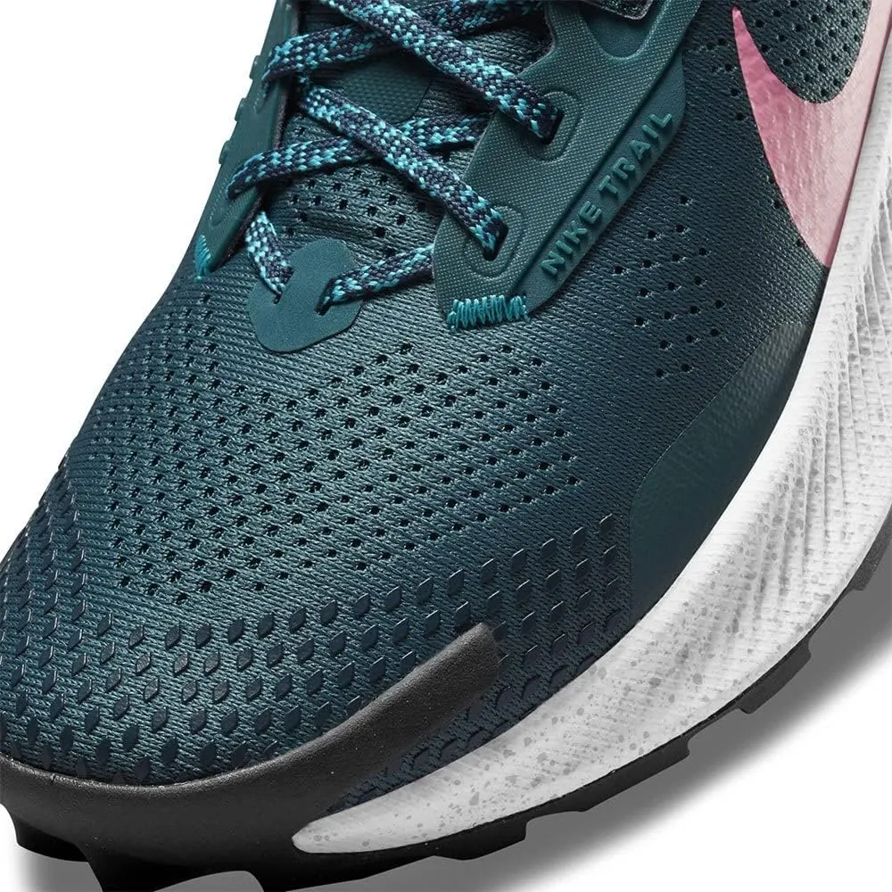 NIKE Women's Running Walking Shoe