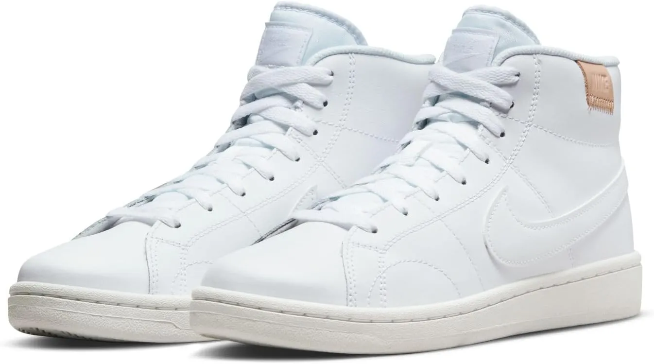 Nike Women's Tennis Shoe