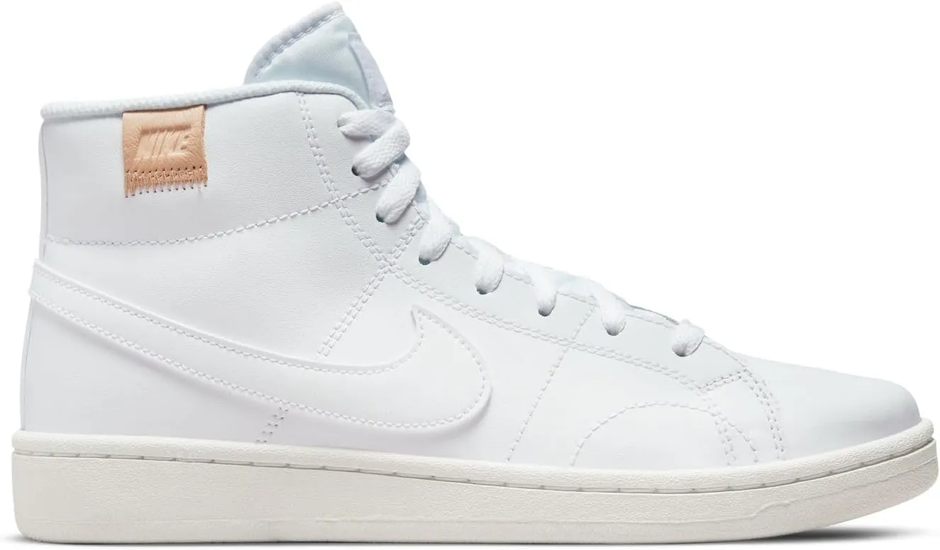 Nike Women's Tennis Shoe