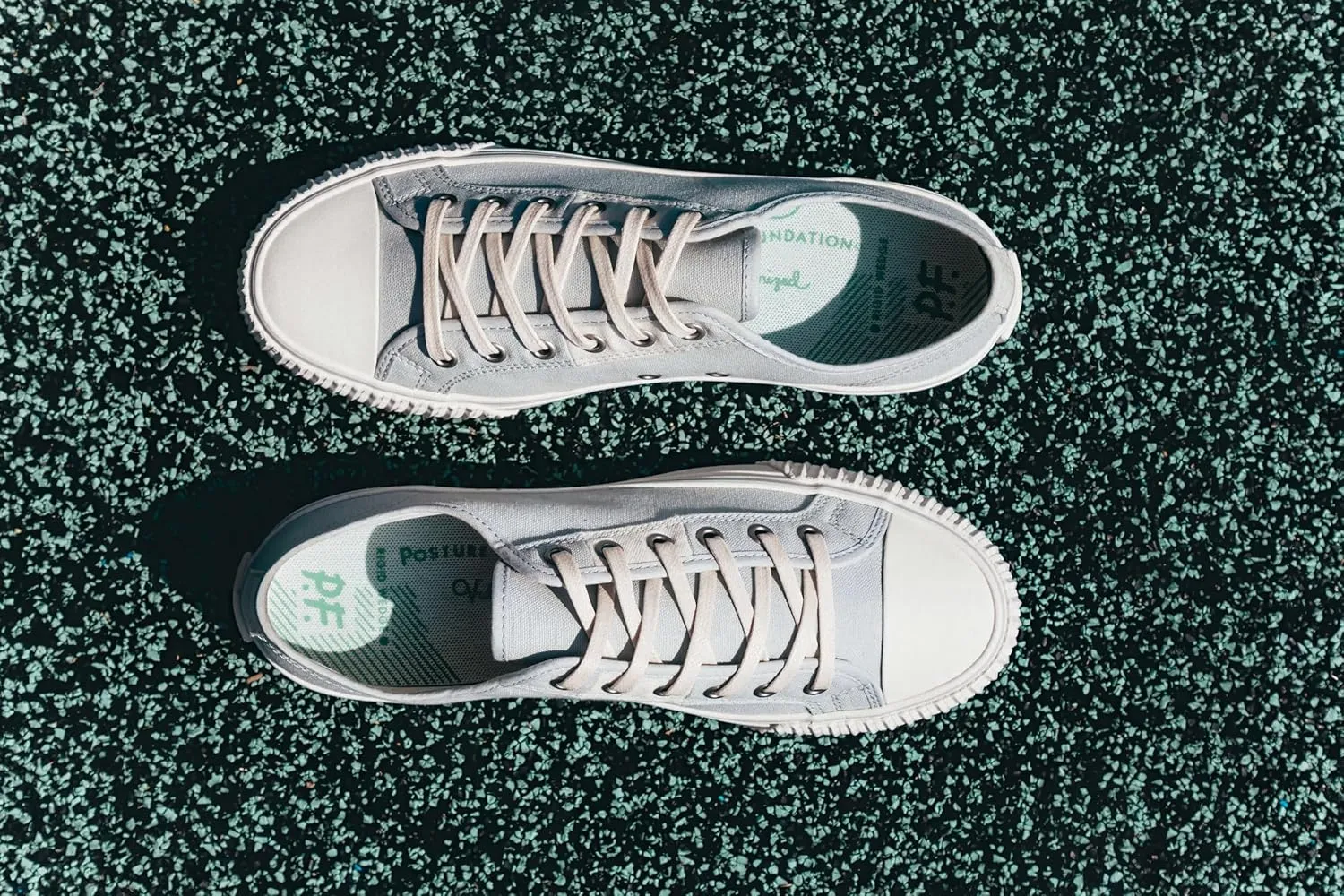 PF Flyers Unisex Center Low-Top Sneaker