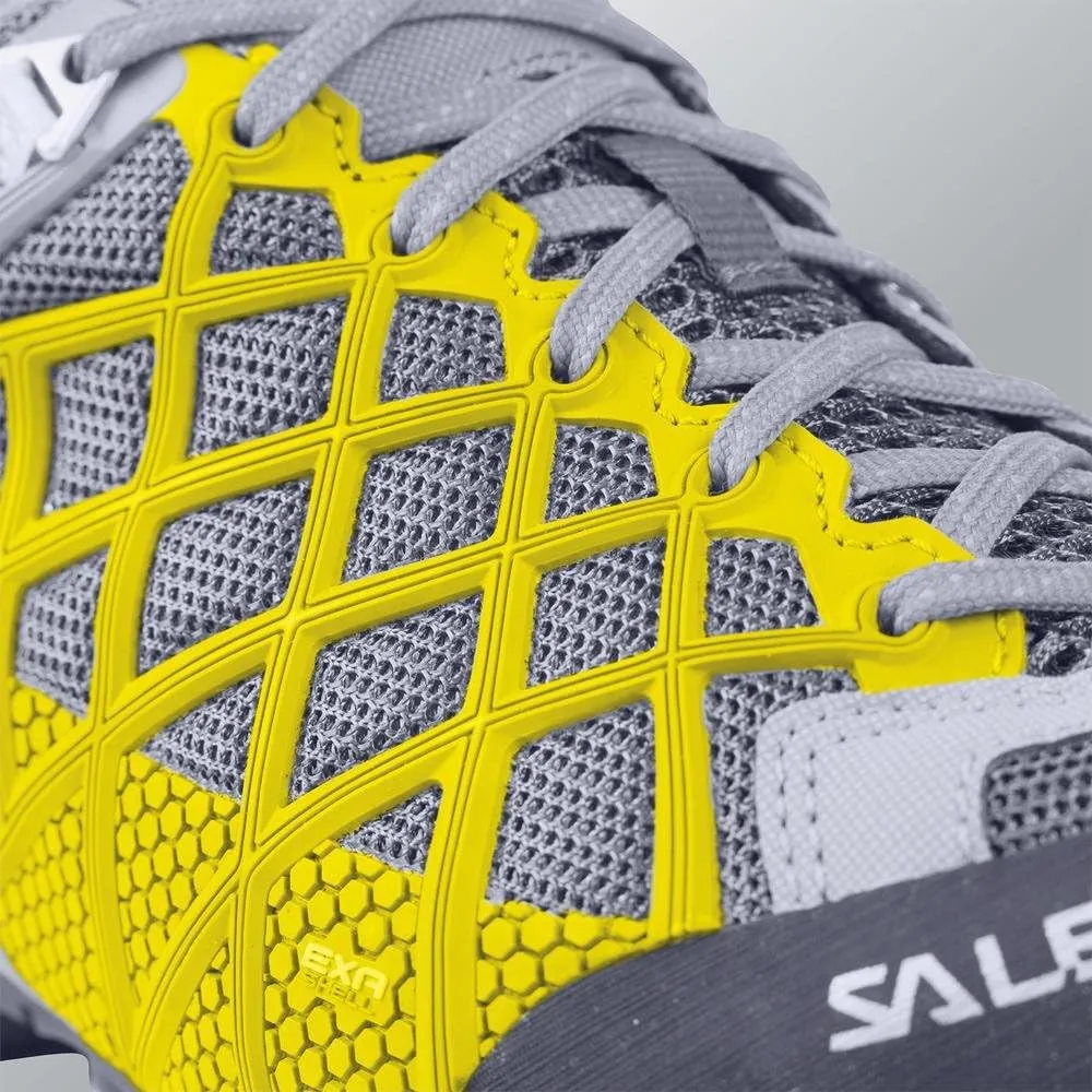 Salewa Unisex Wildfire Pro Approach Shoe | Hiking, Climbing, Training | Vibram Sole, Climbing Lacing, Suede Upper | Excellent Climbing Performance