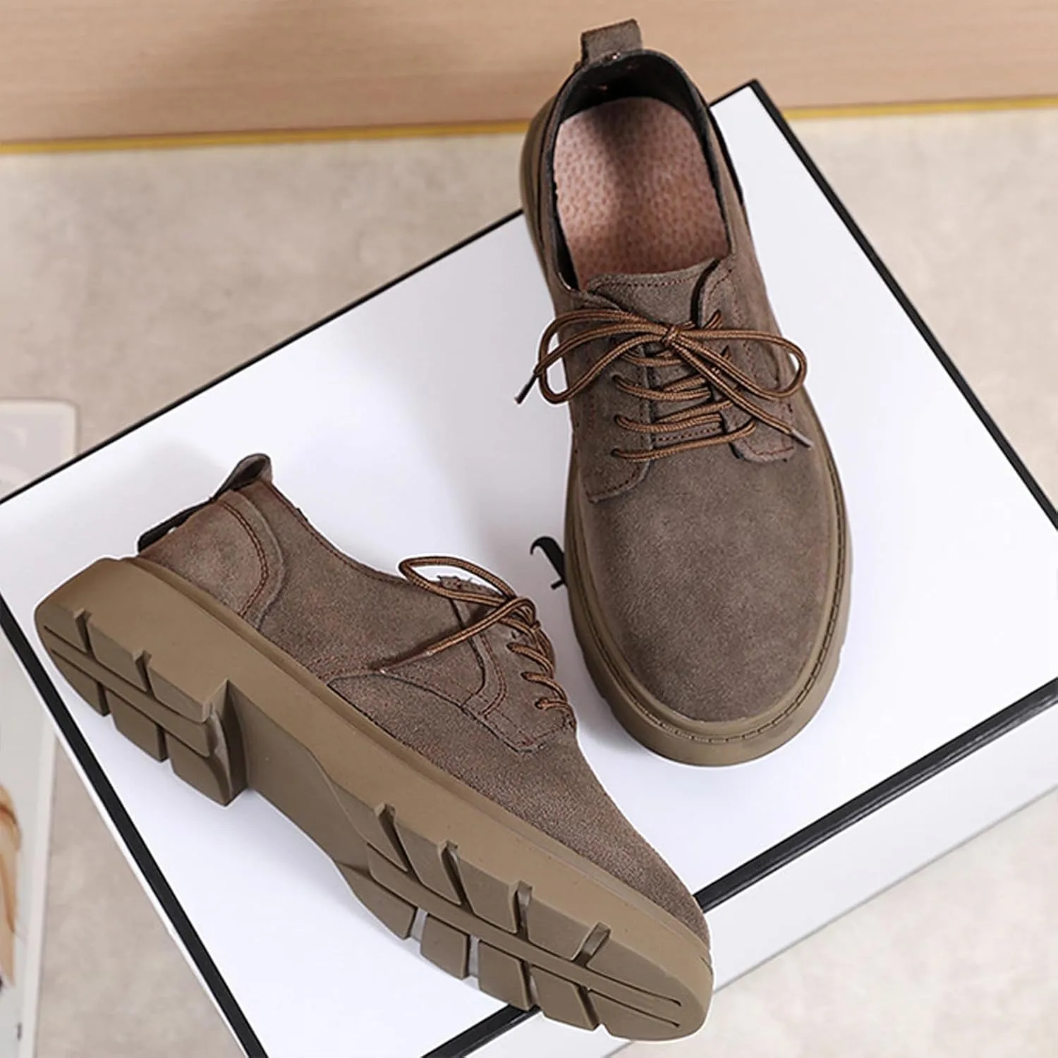 Women's Suede Lace-Up Thick-Sole Oxford Shoes Retro Round Toe Non-Slip Lug Sole Chunky Heel Derby Oxford Shoes Classic Business Work Dress Shoes